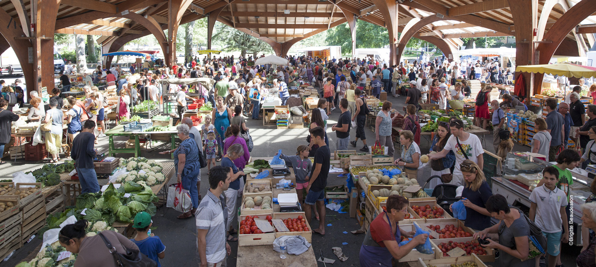 marché halle Brassens brive